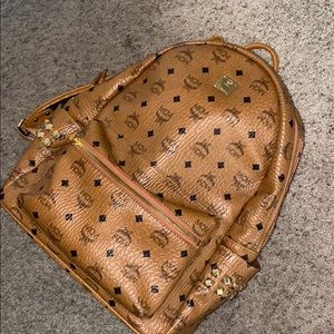 MCM BACKPACK ‼️